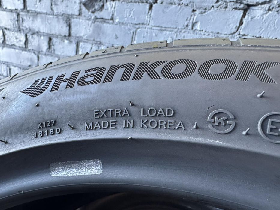 Літні шини Hankook 235/45 R19