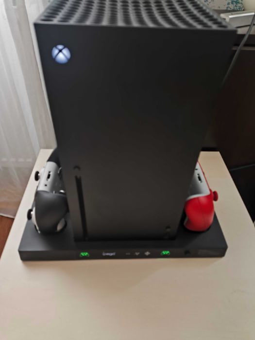 Xbox Series X 1 TB FULL з 60 купленими іграми і game pass до 2.11.2026