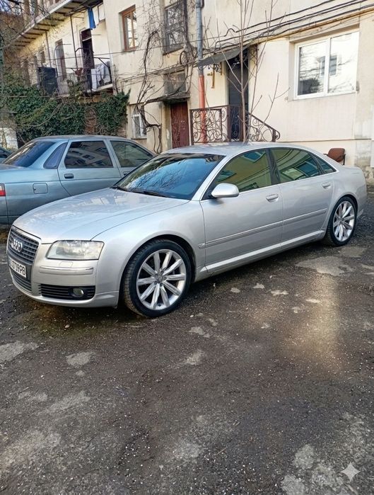 Автомобіль від власника Audi A8