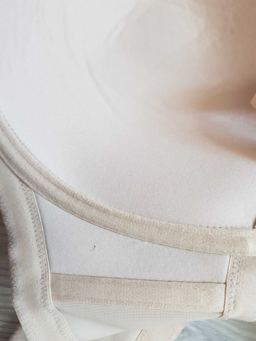 Wacoal strapless biustonosz 40 DD rozmiar 90E