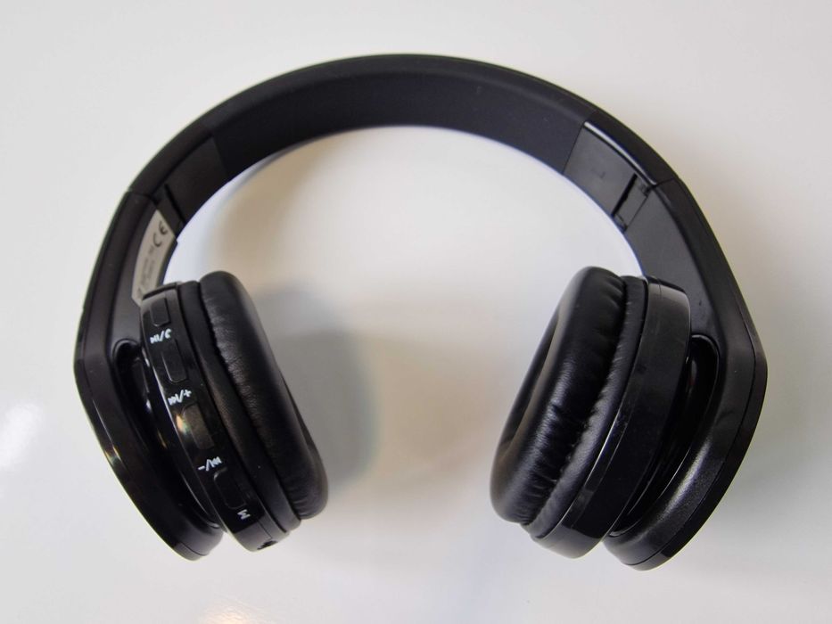 Słuchawki bezprzewodowe Grundig DP-2884 BT Rgb