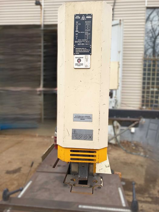 Nożyce - prasa wykrawająca GEKA model Hydrocrop 100/SD sterowana CNC