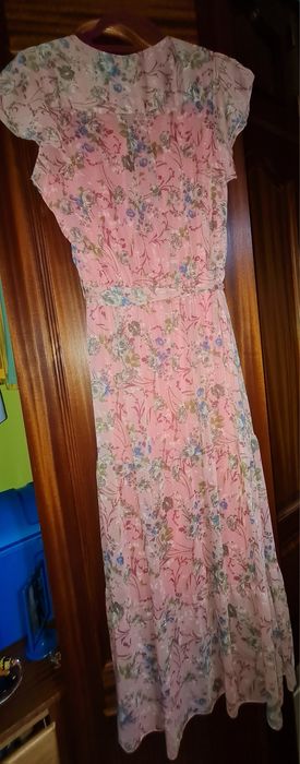 Vestidos  novos compridos !!