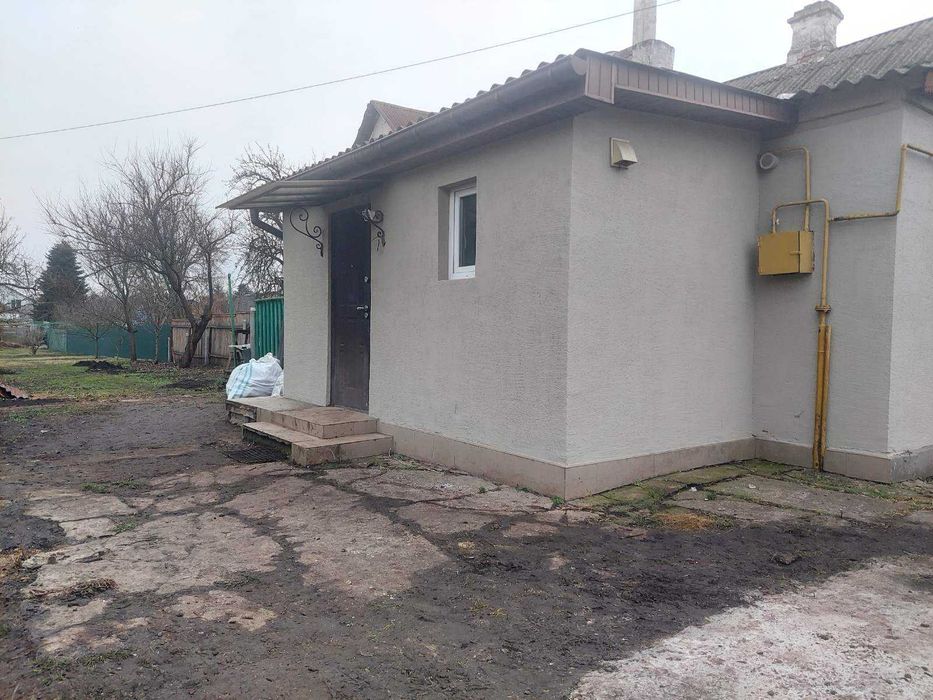 Продам в Бучі частину будинку вул.Лугова. 49800 у.о.