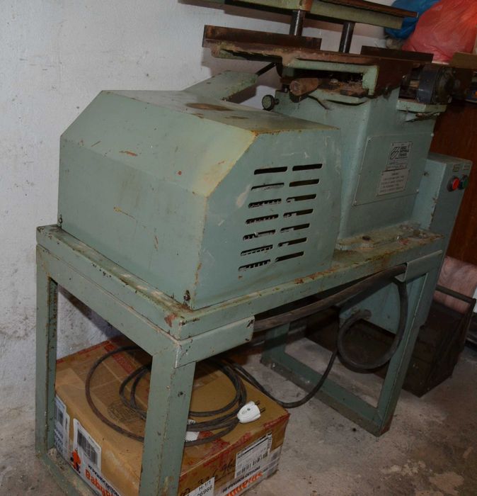 Продам станок деревообрабатывающий комбинированный БДС-4.