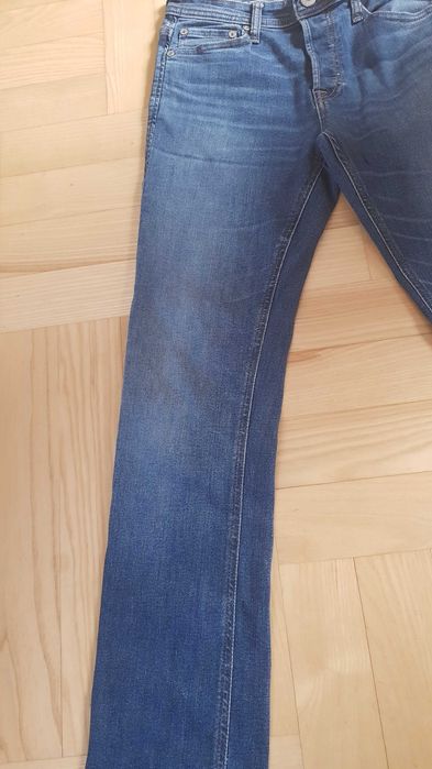 Spodnie jeansowe Jack&Jones Slim rozmiar 27/32
