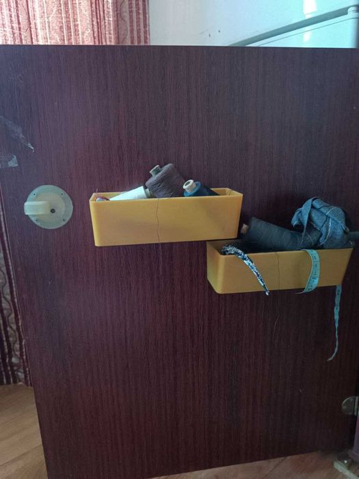 Машина швейна побутова "Чайка-142М" 1 класу з ножним приводом