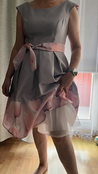 Sukienka okolicznościowa