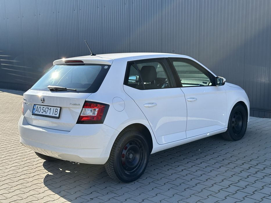 Продам Skoda Fabia 2016p.