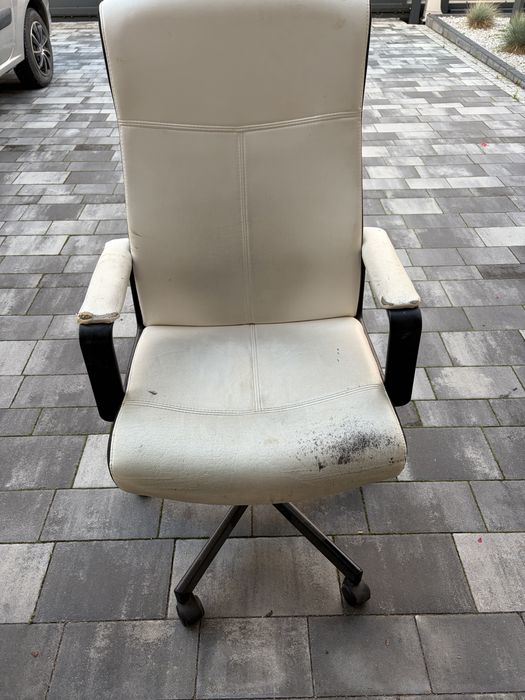 Krzesło biurowe Ikea białe