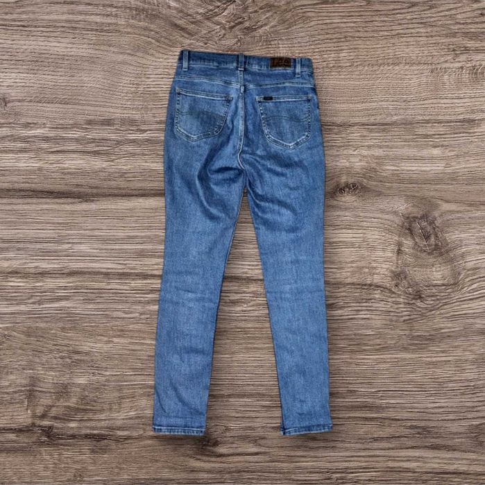 Spodnie Lee Shape skinny W28 L31