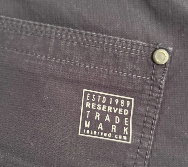 Spodnie chino Reserved