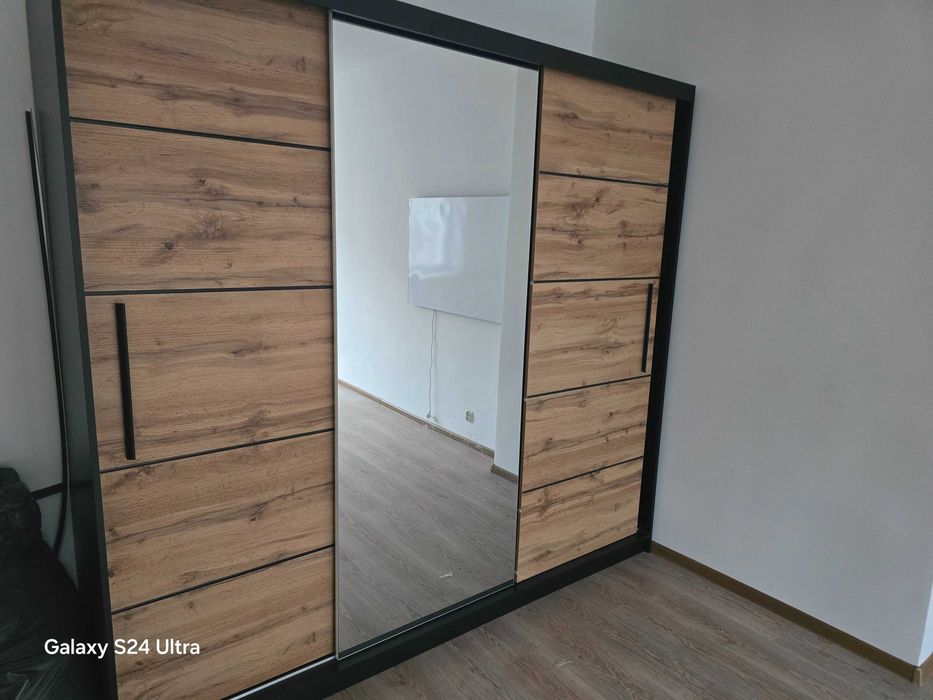 Szafa przesuwna z lustrem Dąb wotan