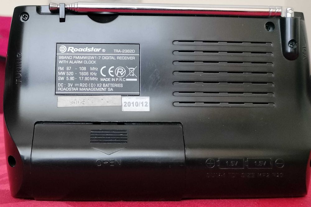 Rádio portátil Roadstar TRA-2362D