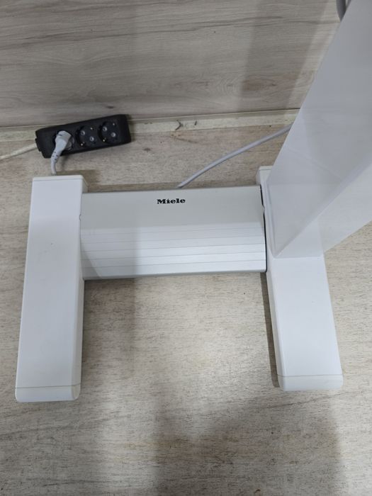 Прасувальний каток B990 хороший стан Гарантія