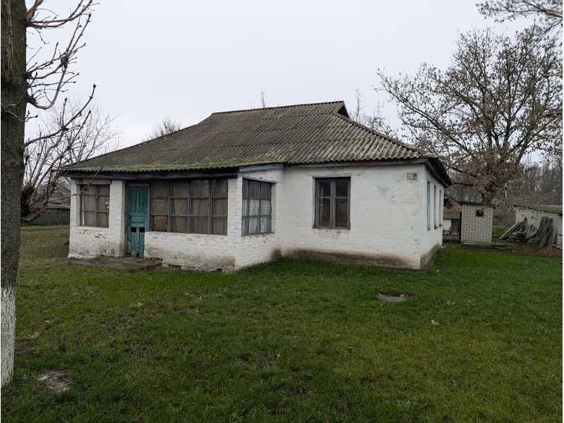 ПРОДАЖ - нежитлової будівлі, площею 110,3 кв.м. с. Великі Кринки