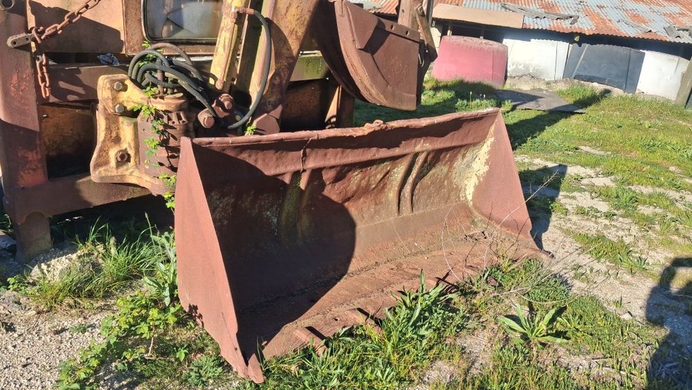 Vendo pá e garfo para retro