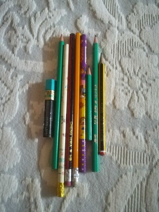 Lápis de carvão e minas