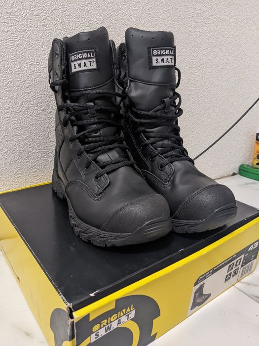 Берці тактичні SWAT black 42