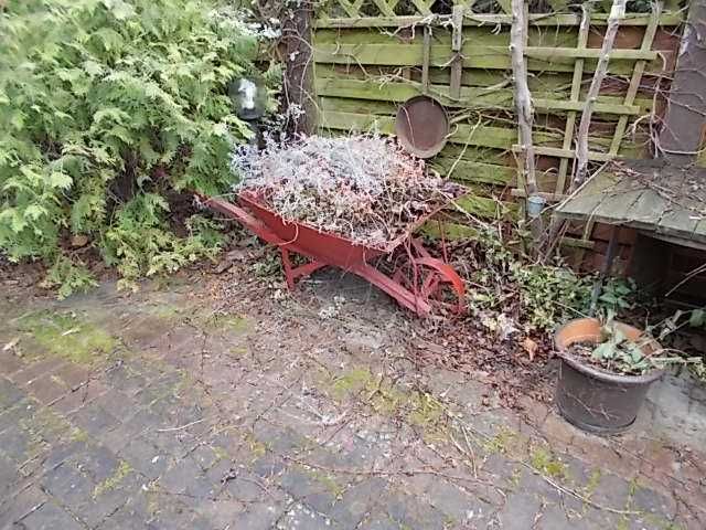 kwietnik taczka bardzo solidny