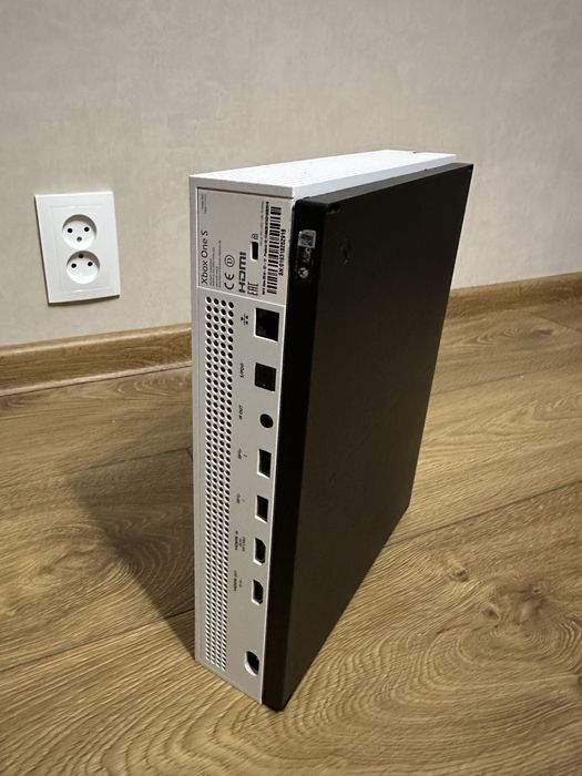 Xbox one S 1TB