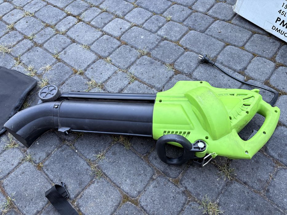 Powermat - odkurzacz z dmuchawa do lisci