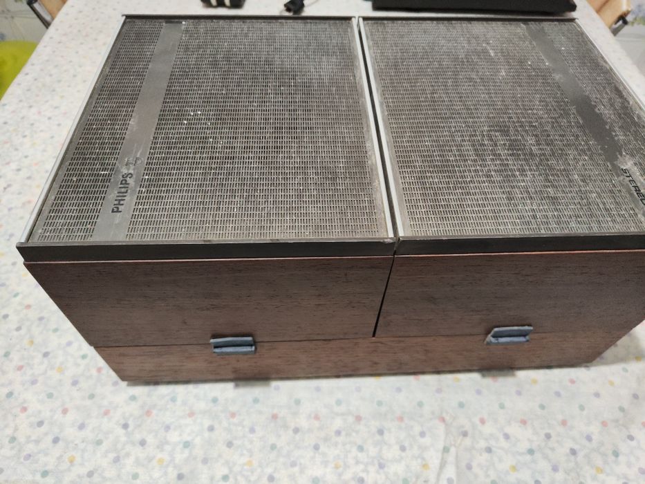 Gira-discos mala com coluna da marca Philips