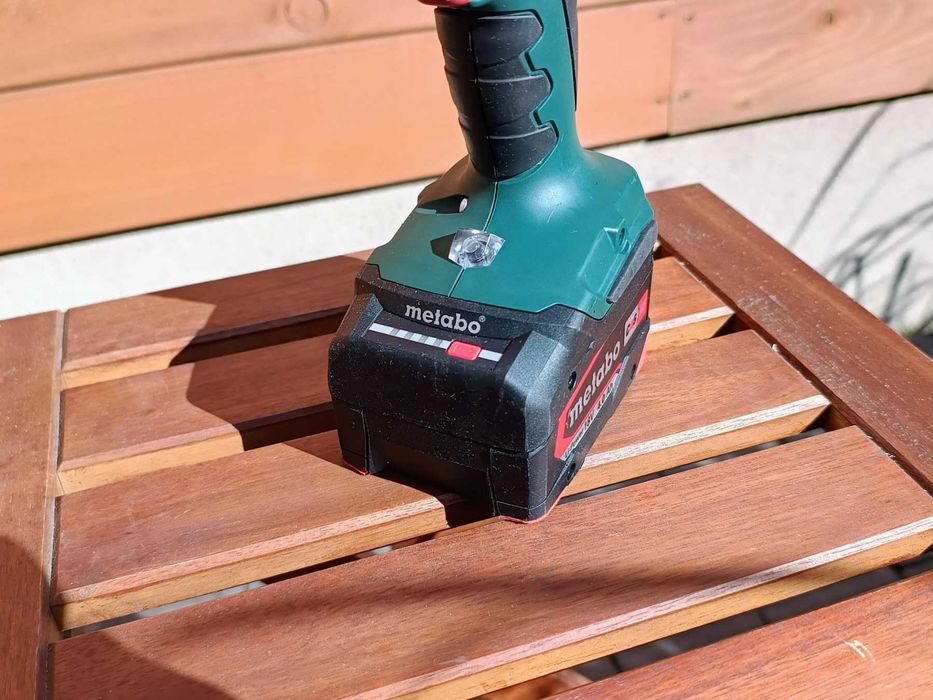 Wkrętarka akumulatorowa Metabo 18 V + bateria 4,0 Ah + ładowarka. Super stan
