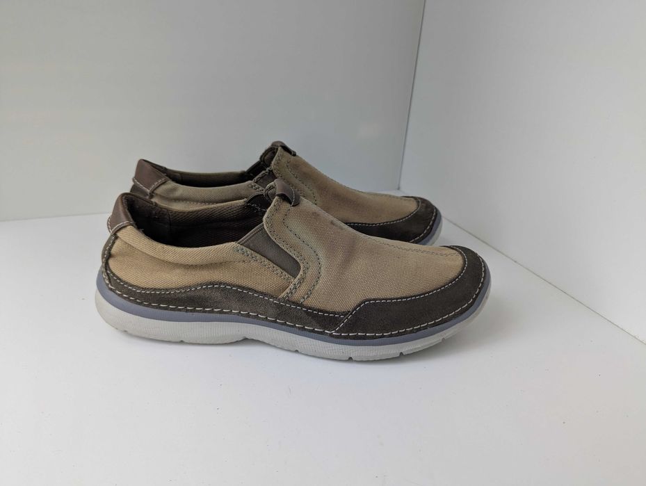 кросівки  Clarks