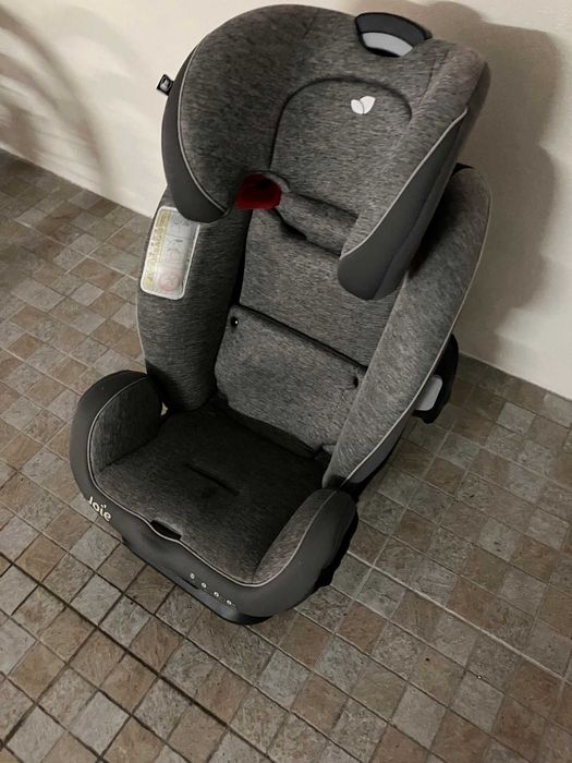 Cadeira auto com isofix - Joie every stage