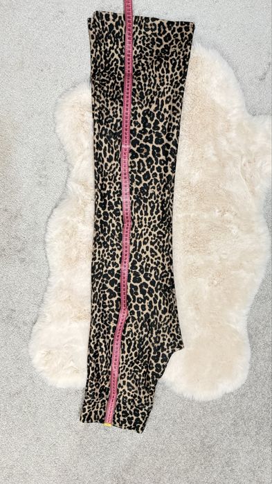 Spodnie flare w panterke