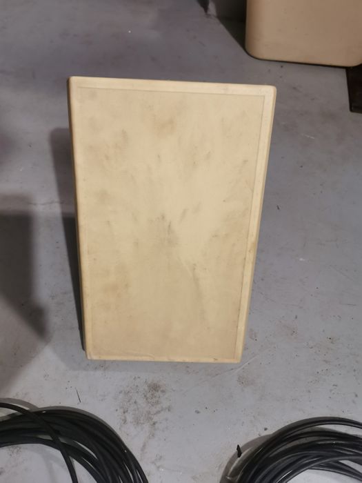 Antena LTE i dwa kable około 10m