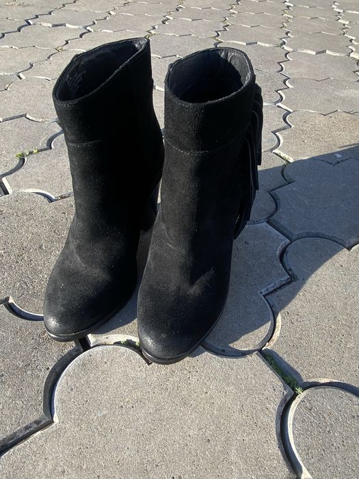 Сапоги , напівсапоги , замшеві сапоги, ботінки ,ботинки ,казаки  челси