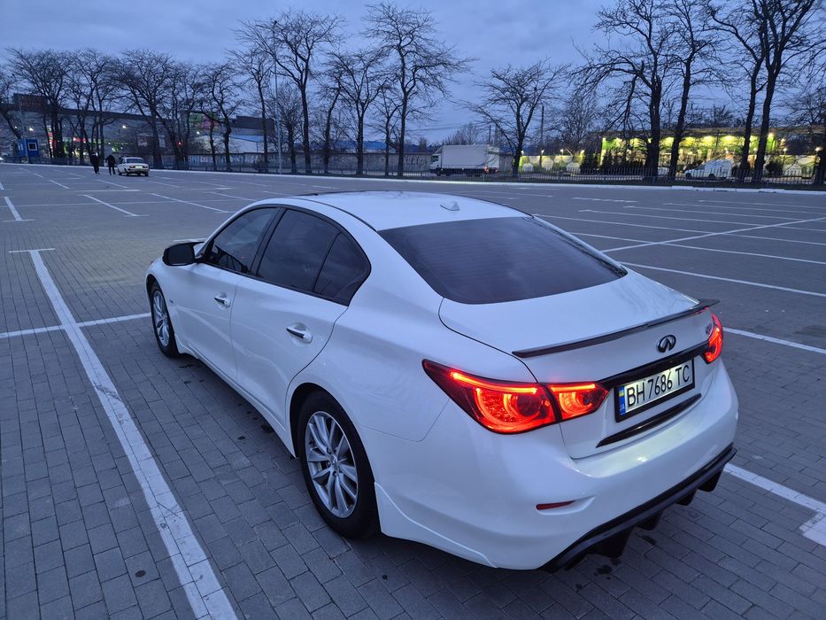Infiniti q50 3.0t  15000$