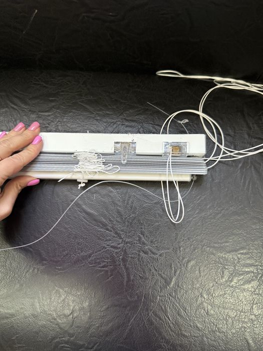 Жалюзі білі нові