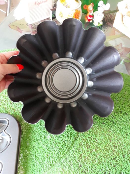 Формы для выпечки,антипригарные,новые,поштучно.