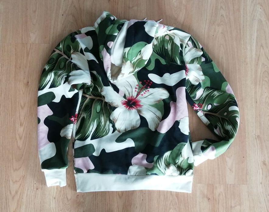 Bluza cropp S dla chłopaka jak nowa