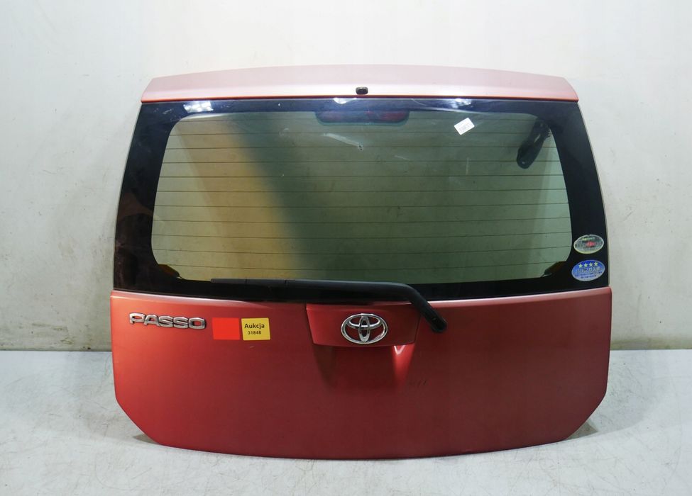toyota passo klapa tył cała lux