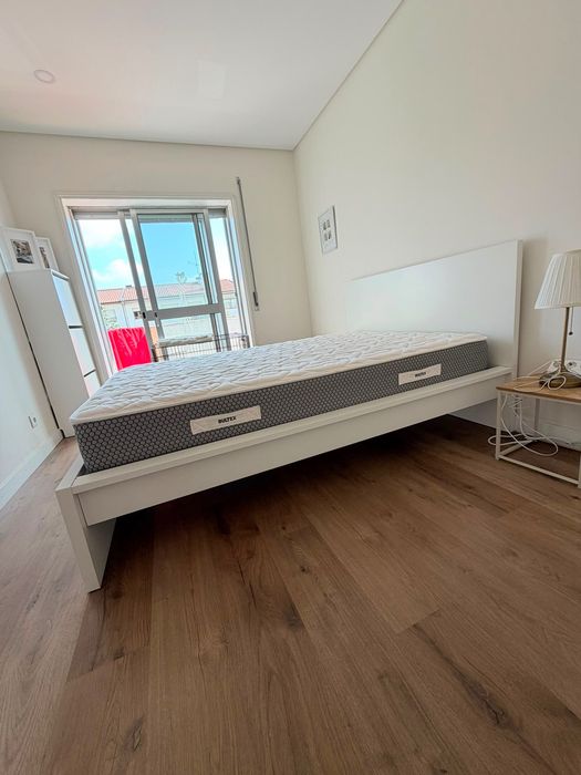 Cama + colchão casal