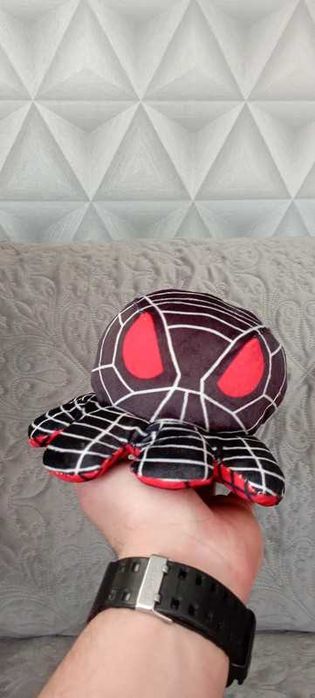 Maskotka pluszowa Ośmiorniczka zmieniająca nastrój Spider-Man