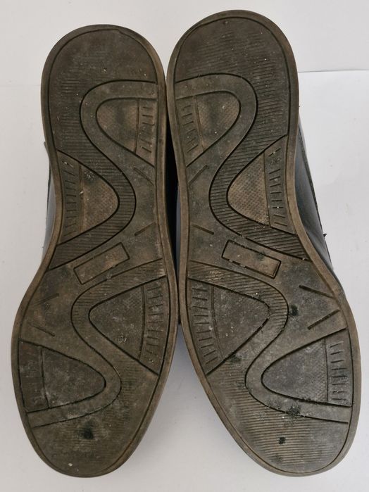 Sapatos azuis de couro (artigo só até 20 de Março)