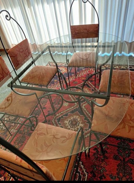 Mobília de sala de jantar