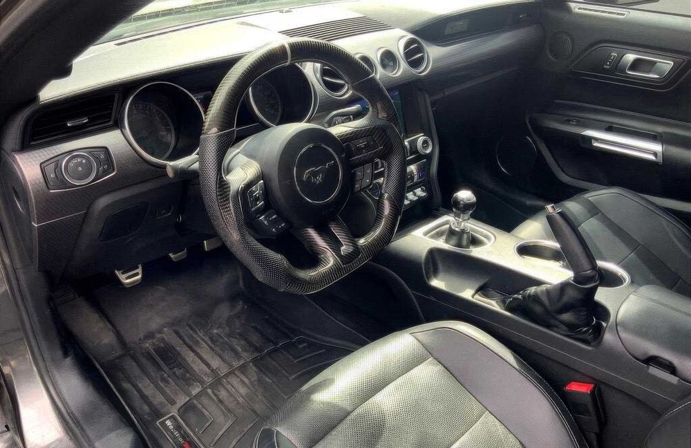 Ford Mustang GT Premium Coupe      2019