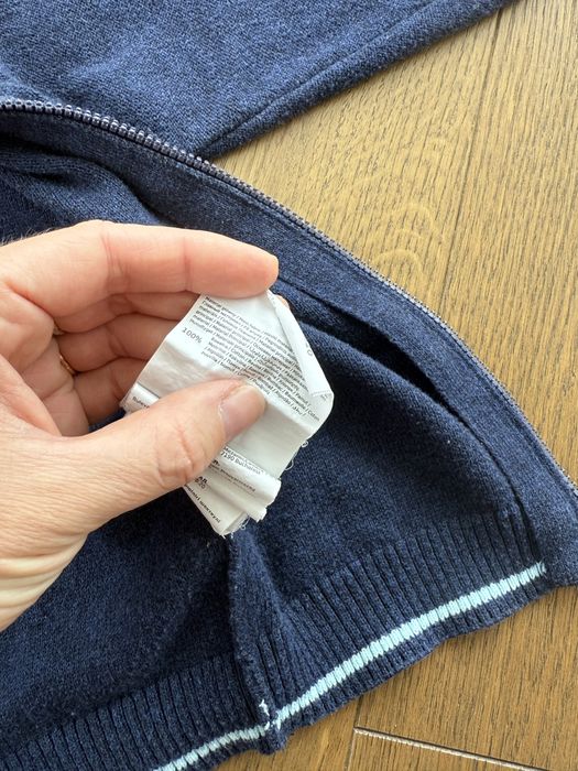 Sweter Coccodrillo 74 cienki zapinany na zamek dla chłopca granatowy