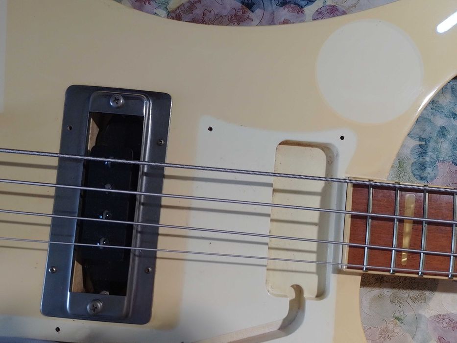 Бас гітара  FERNANDES RB-80 Rickenbacker japan