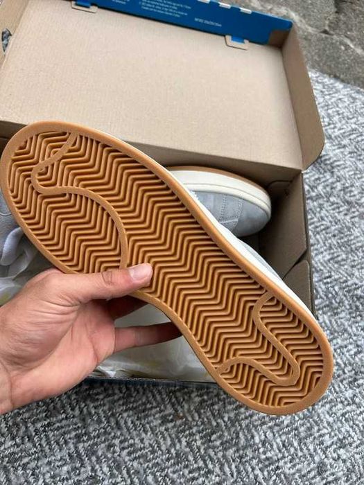 Adidas Campus 00s R.41