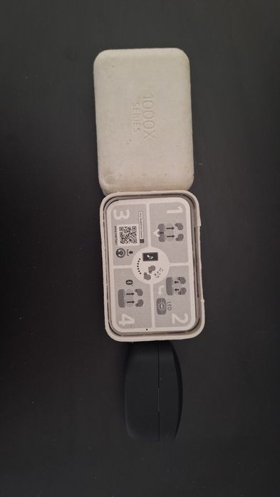 Sony WF-1000XM4  em excelente estado