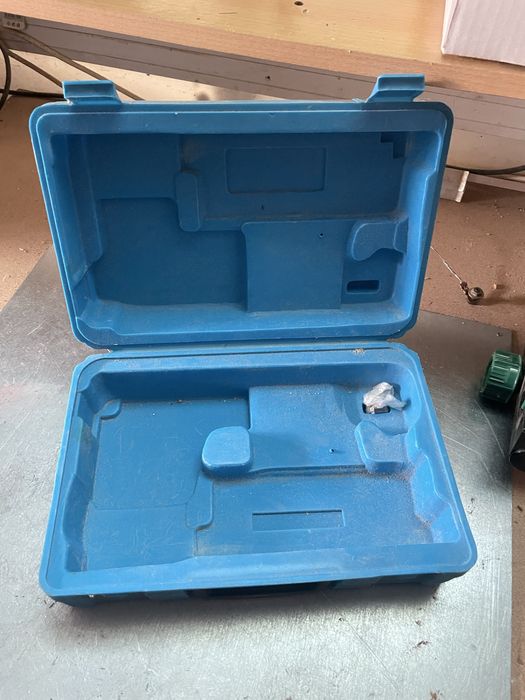 Caixa media de ferramenta