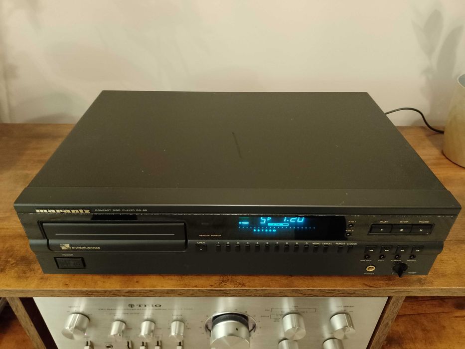 Odtwarzacz CD Marantz CD-52 | Legendarny napęd Philips CDM-4 | Pilot | Stan BDB