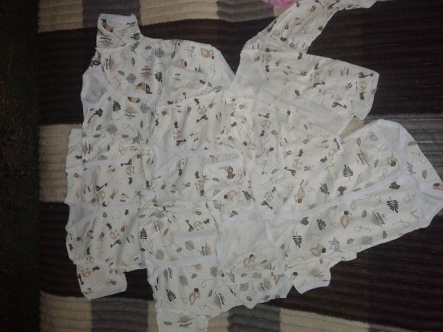 Продам набор бодиков,новые!!!